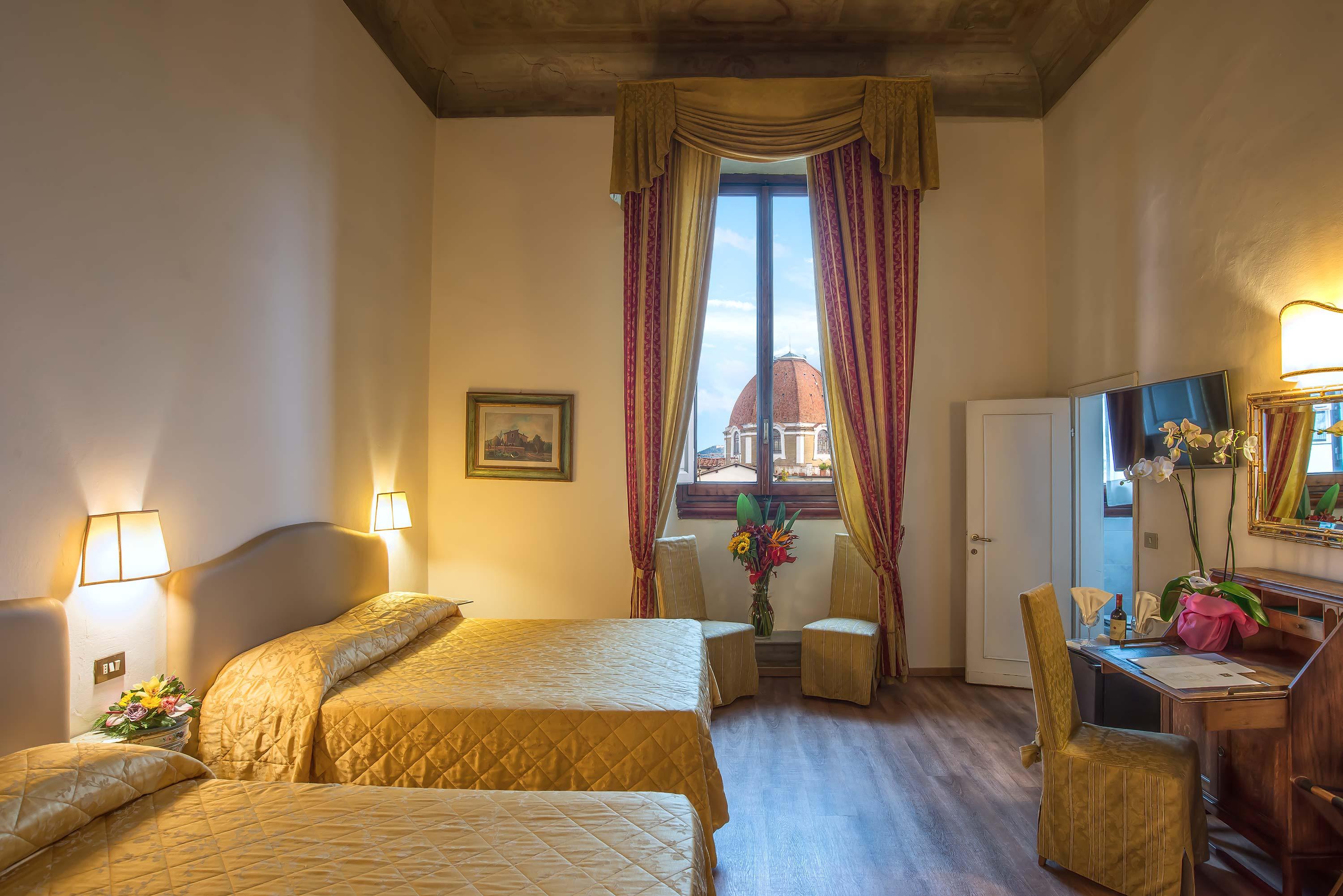 Hotel Paris Firenze Bagian luar foto