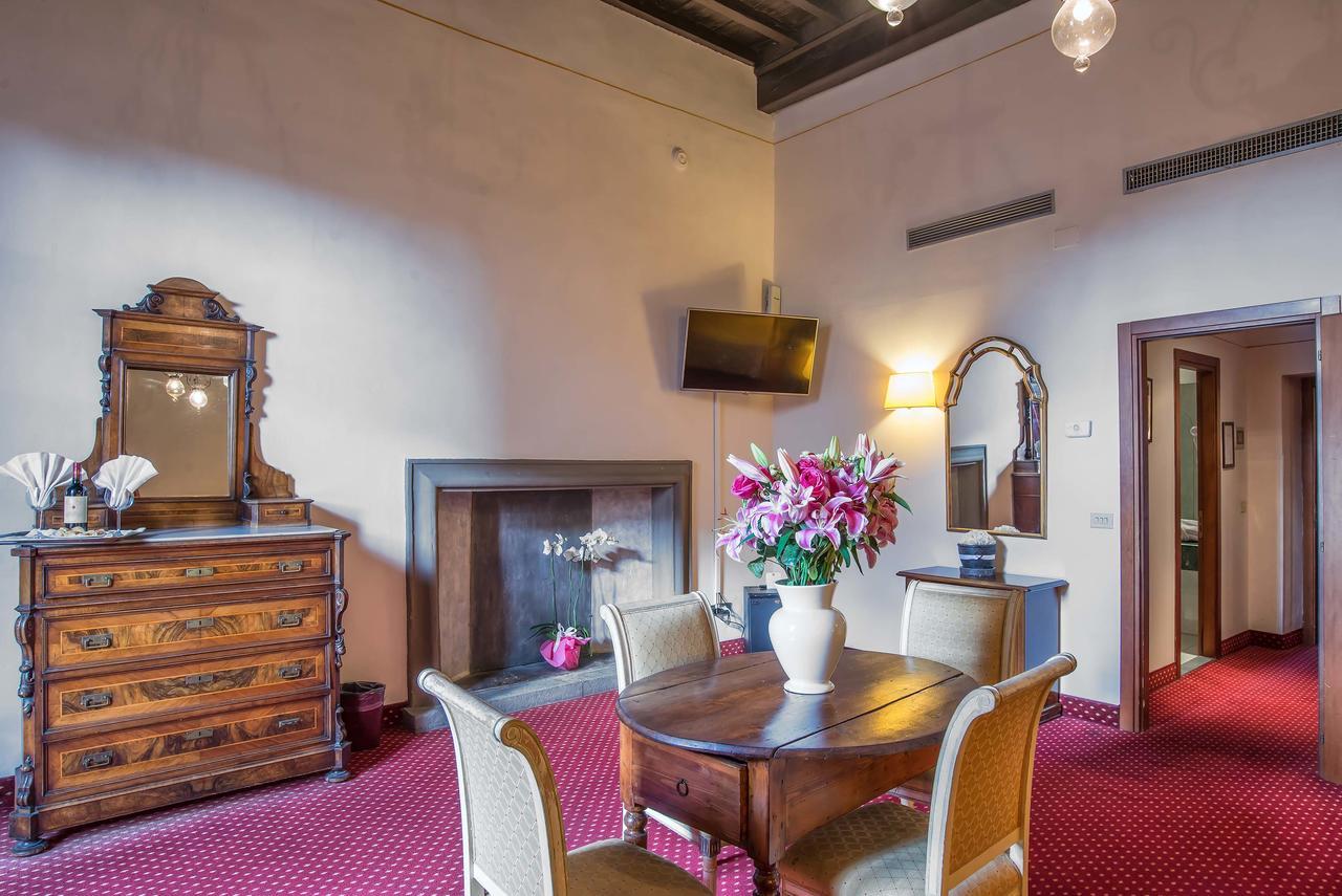 Hotel Paris Firenze Bagian luar foto