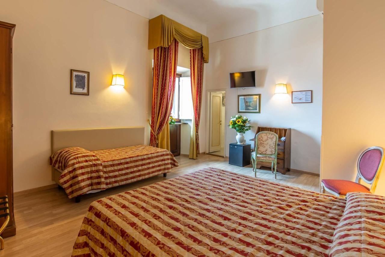 Hotel Paris Firenze Bagian luar foto